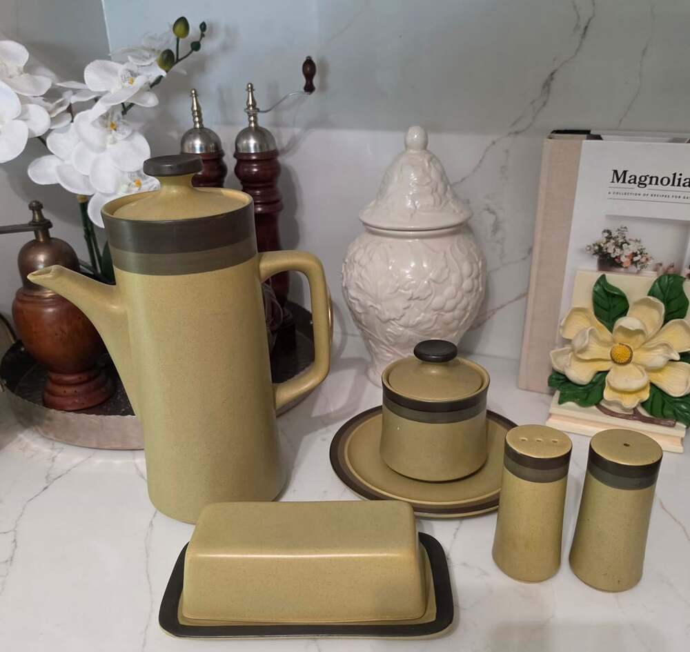 Arrowstone Apache Stoneware Bundle